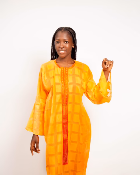 SWV Lady’s orange kaftan