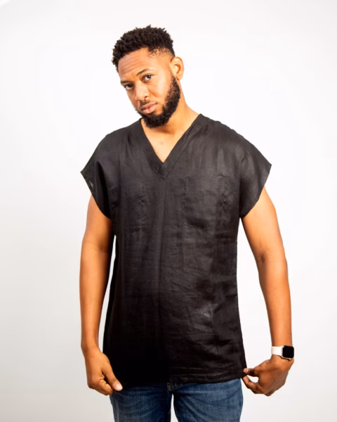 Scrub top in linen