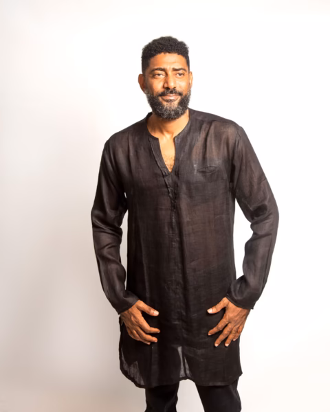 Long sleeves Pleated V neck black linen