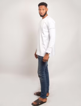 White kaftan Béné Boèvi design