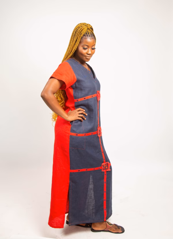 Adinkra-Ayeevi in linen Blue