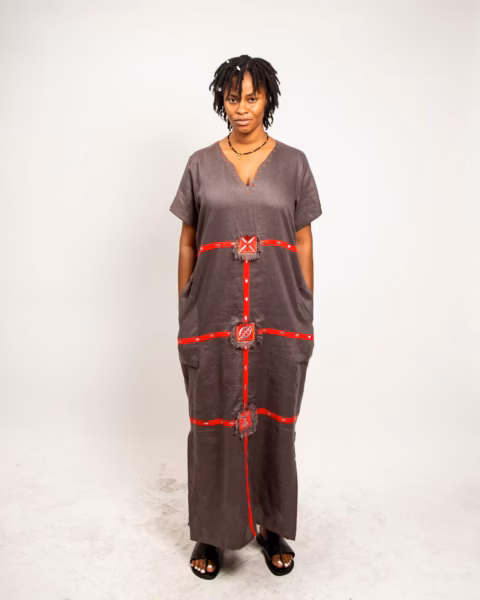 Adinkra-Ayeevi in linen